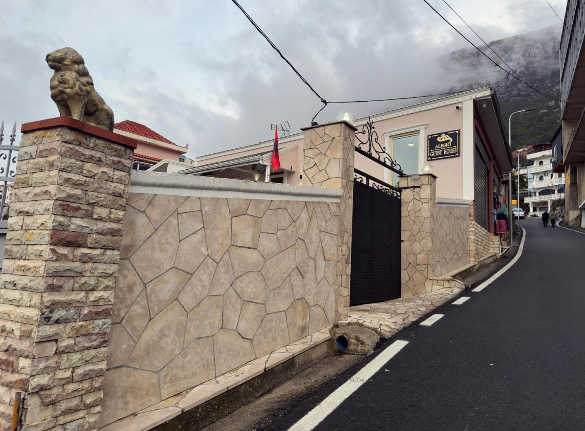 Alesio Guest House Kruje Ngoại thất bức ảnh